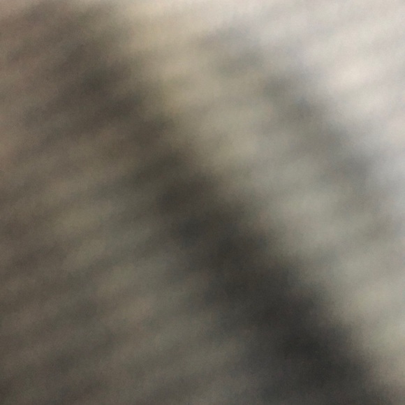 Meet your Posher, Valris - Picture 1 of 1